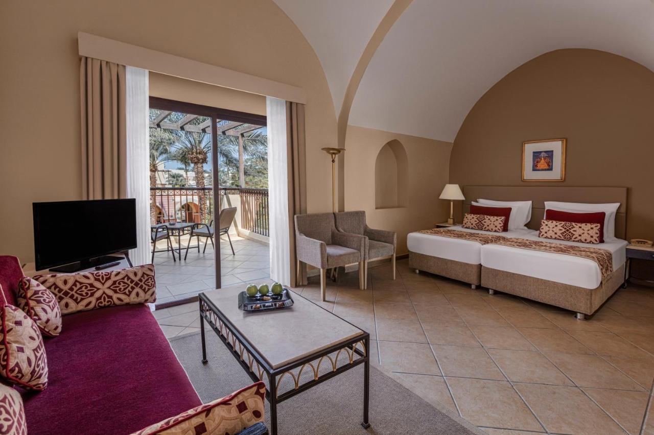 Jaz Makadi Saraya Resort Hurghada Exterior photo A room at the Hilton Sharm El Sheikh