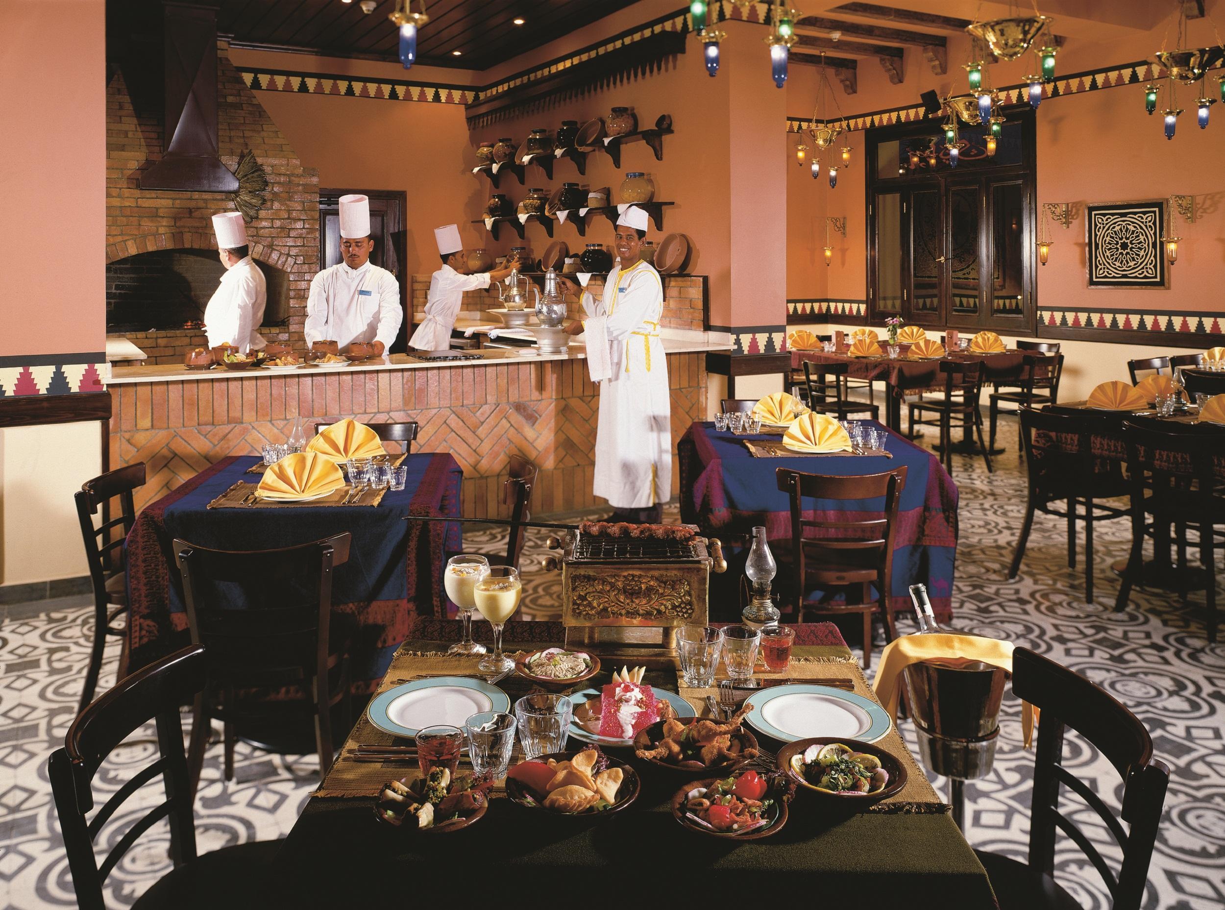 Jaz Makadi Saraya Resort Hurghada Exterior photo A restaurant in the Emirates Palace